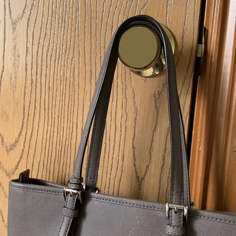 Michael Kors Jet Set Medium Purse Tote - Picture 5 of 9
